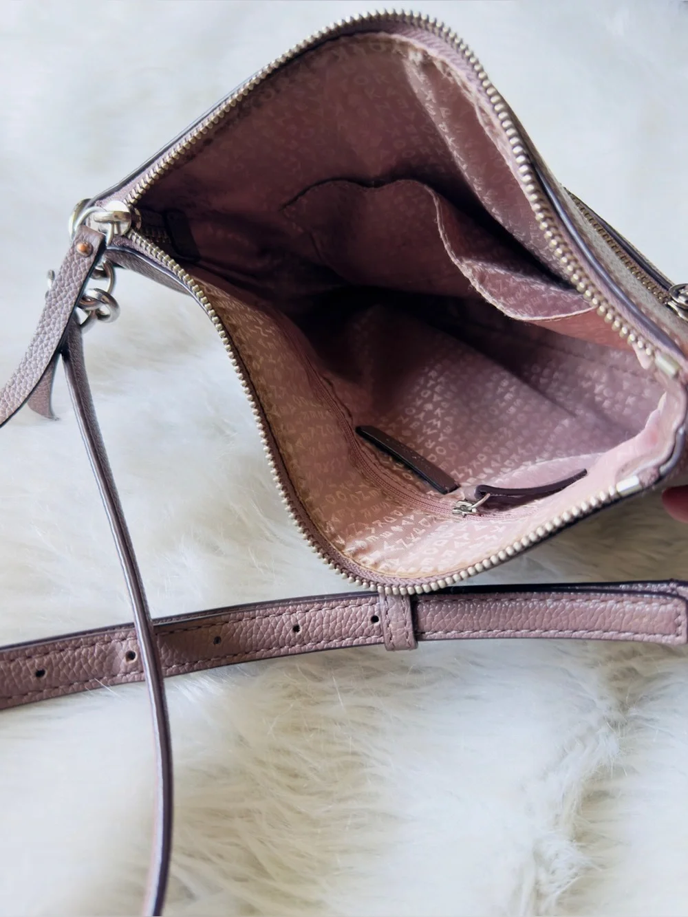 Kate Spade Pebbled Leather Crossbody Bag Medium Taupe Brown Shoulder Purse